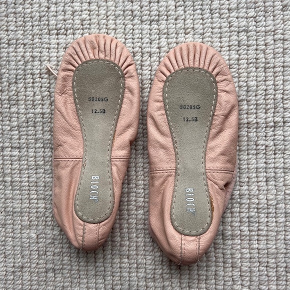 Bloch Ballet Shoes Kids Dansoft Leather S0205G - Picture 2 of 3